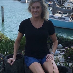 Meet your Posher, Lori